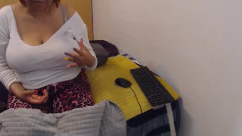 Ayanda online show from 10, 10, 2025