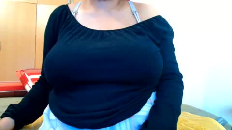 Ayanda online show from 31, 5, 2026