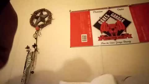 Snapshot of xxxcatdaddyxxx42ox chatting on 3, 1, 2025 xXxCatDaddyxXx online show from 3, 1, 2025