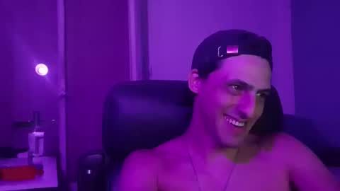 xxxfacu online show from 16, 1, 2025