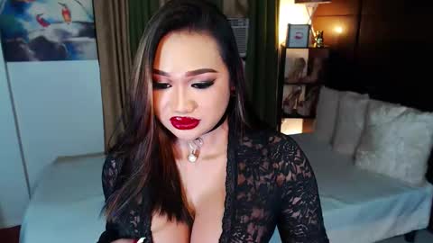 OLIVIA online show from 16, 2, 2025