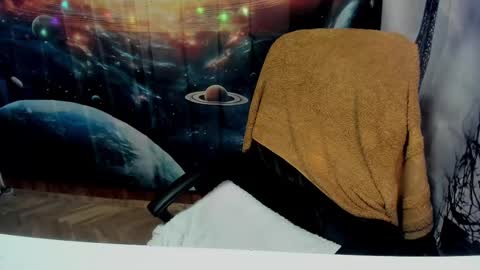 Snapshot of xxxnewlywedsxxx chatting on 7, 3, 2025 Lana online show from 7, 3, 2025