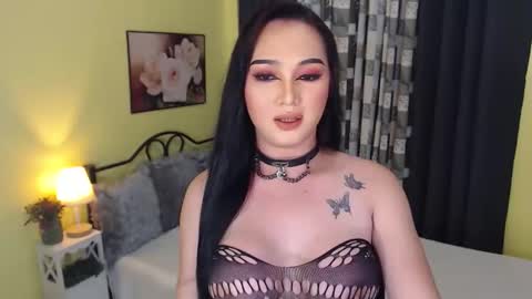 Snapshot of xxxpassionatearcixxx chatting on 2, 12, 2024 Arci online show from 2, 12, 2024