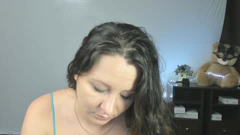 Snapshot of xxxsweet_kissssxxx chatting on 14, 1, 2025 Melany online show from 14, 1, 2025