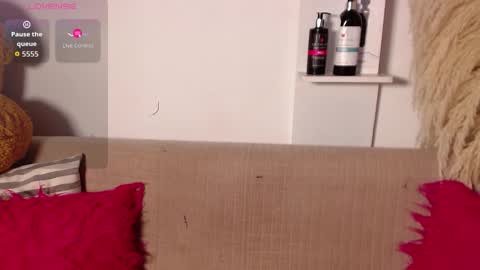 xyomarawild online show from 21, 9, 2025