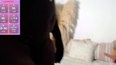 xyomarawild online show from 13, 10, 2025