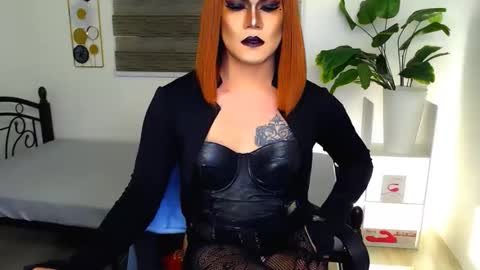 QueenMarina online show from 15, 5, 2026