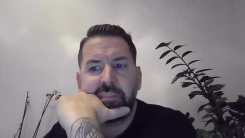 Snapshot of yakijoe chatting on 27, 10, 2025 yakijoe online show from 27, 10, 2025