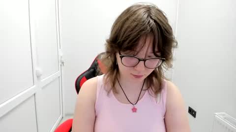 Snapshot of yamihoshii chatting on 29, 6, 2026 Sofia online show from 29, 6, 2026