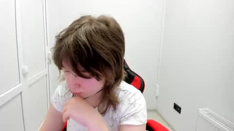 Snapshot of yamihoshii chatting on 4, 7, 2026 Sofia online show from 4, 7, 2026