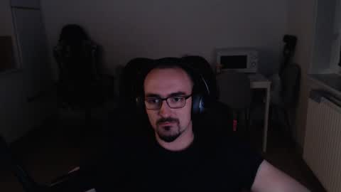 YamilLamal online show from 31, 10, 2025