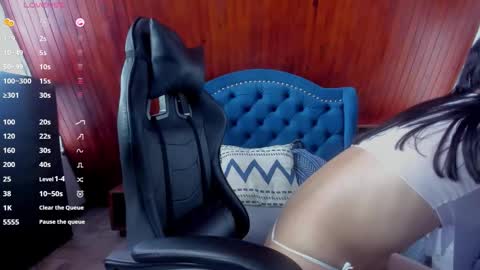 Snapshot of yan_nyan chatting on 24, 11, 2025 yan_nyan online show from 24, 11, 2025