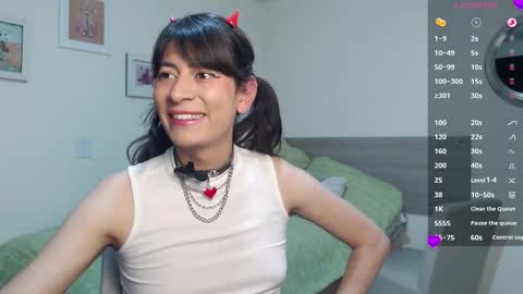 Snapshot of yana_secretroom chatting on 28, 10, 2025 Yana online show from 28, 10, 2025