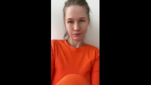 Snapshot of yana_squrel_22 chatting on 12, 6, 2026 Yana online show from 12, 6, 2026