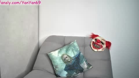 Snapshot of yandere69 chatting on 2, 11, 2025 Sam online show from 2, 11, 2025