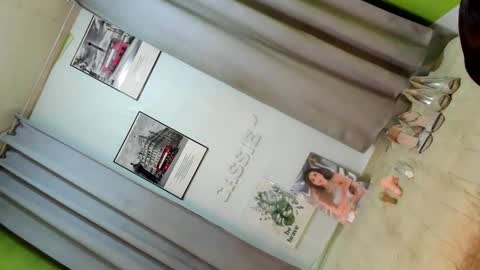 yang_cum online show from 4, 3, 2025