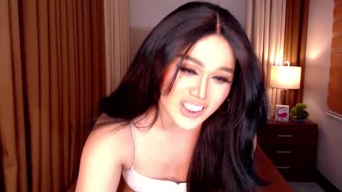 Allisonn online show from 8, 3, 2025