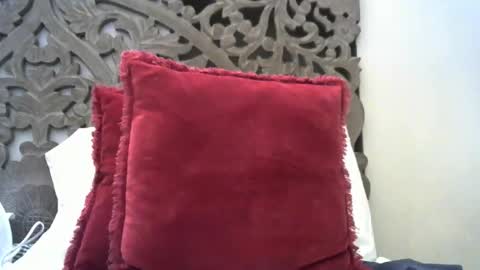 Snapshot of yara127 chatting on 23, 2, 2026 HOT MILF online show from 23, 2, 2026