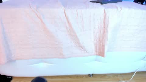 Snapshot of yara_bliss_ chatting on 2, 11, 2025 Yara Bliss online show from 2, 11, 2025