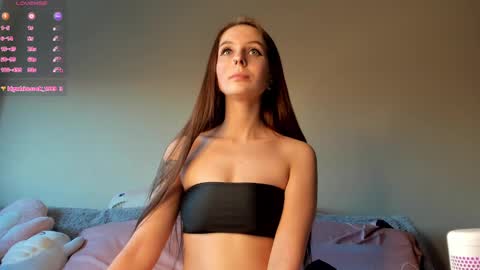 Snapshot of yaraliebe chatting on 18, 1, 2025 Yara online show from 18, 1, 2025