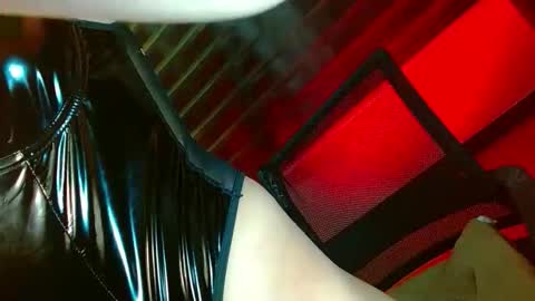 miss yasii online show from 9, 3, 2026