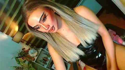 miss yasii online show from 30, 4, 2026