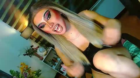miss yasii online show from 1, 5, 2026