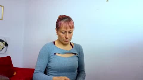 Yasemin online show from 5, 2, 2026