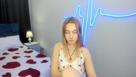 Snapshot of yasminasage chatting on 22, 9, 2025 Yasmina online show from 22, 9, 2025