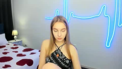 Snapshot of yasminasage chatting on 13, 10, 2025 Yasmina online show from 13, 10, 2025