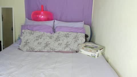 Snapshot of yasminayazzie chatting on 21, 12, 2024 Yasmina online show from 21, 12, 2024