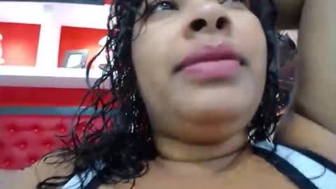yauxa_hot12 online show from 18, 12, 2025