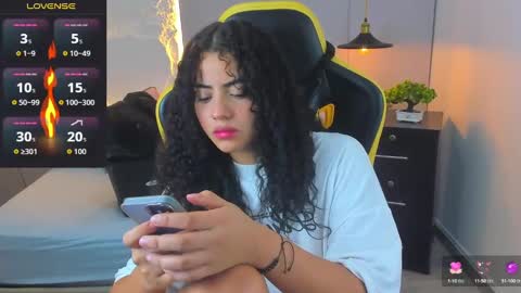 Snapshot of yaya23x chatting on 13, 9, 2025 yaya23x online show from 13, 9, 2025