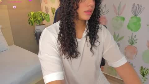 Snapshot of yaya23x chatting on 1, 10, 2025 yaya23x online show from 1, 10, 2025