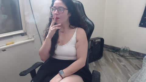 Snapshot of yayamarie chatting on 3, 2, 2025 yayamarie online show from 3, 2, 2025