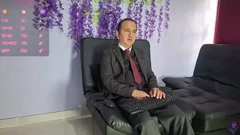 Snapshot of yazfore chatting on 18, 6, 2026 Hazzan online show from 18, 6, 2026