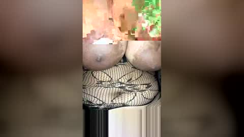 yazmeensosexy online show from 11, 1, 2026