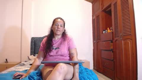 Snapshot of yazmin_mature chatting on 29, 9, 2025 Jasmin online show from 29, 9, 2025