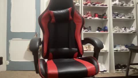 Snapshot of yeahitsrell2 chatting on 17, 2, 2025 Yeahitsrell online show from 17, 2, 2025