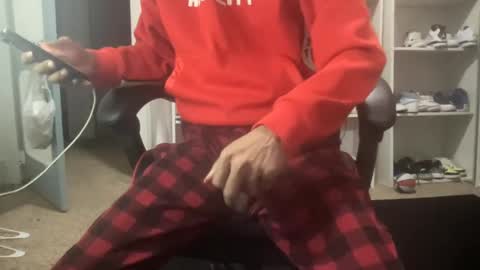 Snapshot of yeahitsrell2 chatting on 10, 3, 2025 Yeahitsrell online show from 10, 3, 2025