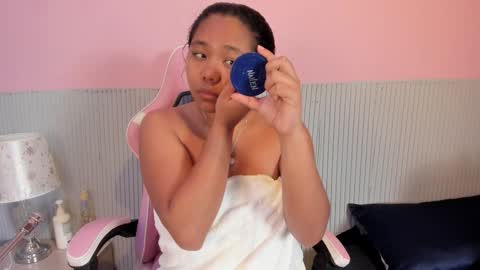 yeika_foxy online show from 19, 11, 2025