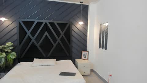 YEIKO ROMERO online show from 1, 2, 2025