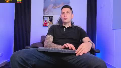 Snapshot of yeiko_romero_ chatting on 2, 7, 2026 YEIKO ROMERO online show from 2, 7, 2026