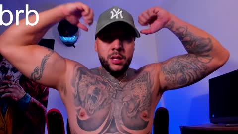 Snapshot of yeikoe1 chatting on 4, 2, 2025 yeikoe1 online show from 4, 2, 2025