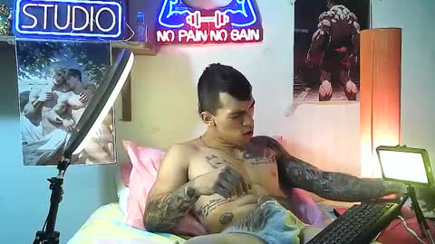 Snapshot of yeisoncastellanos1999 chatting on 29, 9, 2025 yeisoncastellanos1999 online show from 29, 9, 2025