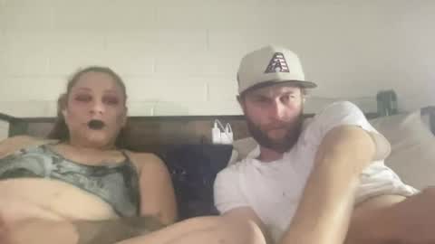 Snapshot of yekim69 chatting on 16, 6, 2026 Jennmike online show from 16, 6, 2026