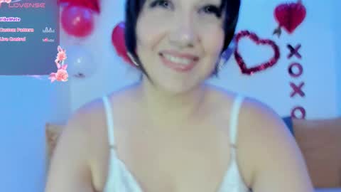 Snapshot of yelena_owens chatting on 17, 2, 2025 Yelena Owens online show from 17, 2, 2025