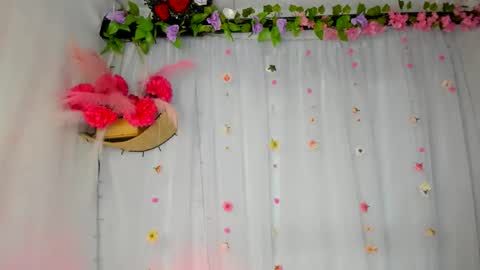 YELINA online show from 25, 11, 2025