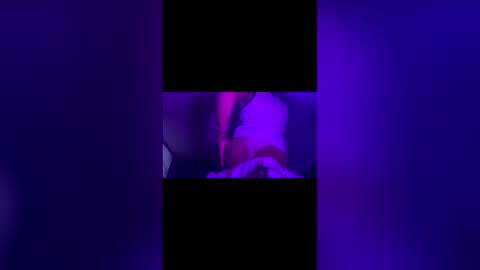 Snapshot of yelladaniella chatting on 14, 1, 2026 Ella Ts online show from 14, 1, 2026