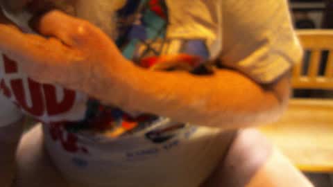 Snapshot of yellowsnakes chatting on 6, 4, 2026 . y e l l o w s n a k e s . online show from 6, 4, 2026